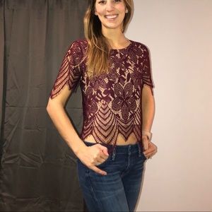 Express lace maroon/wine crop top